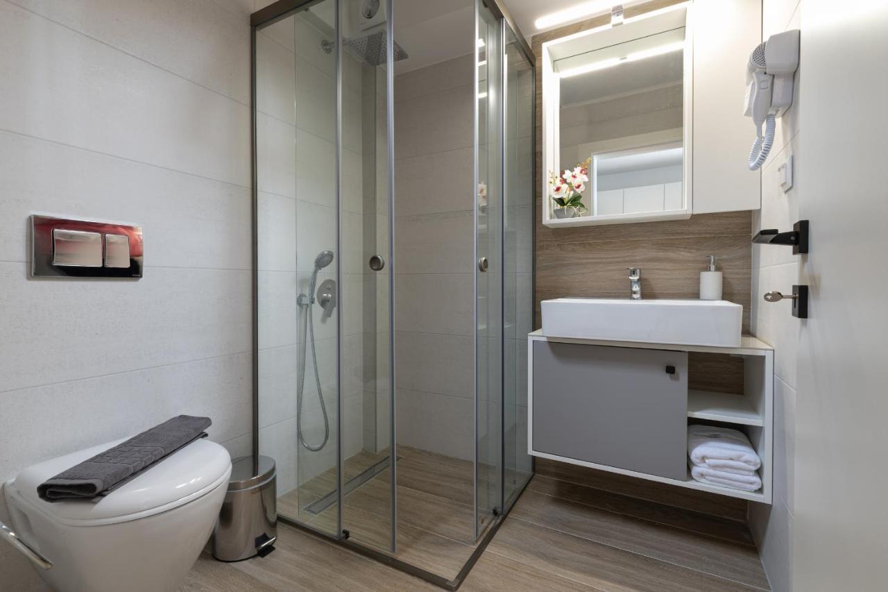 Sky Luxury Suites Sárti Exterior foto