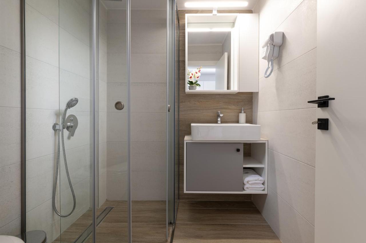 Sky Luxury Suites Sárti Exterior foto